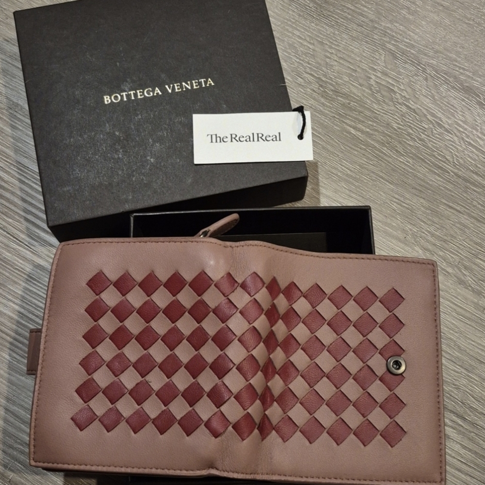 Bottega Veneta Intrecciatto Pink & Red Wallet